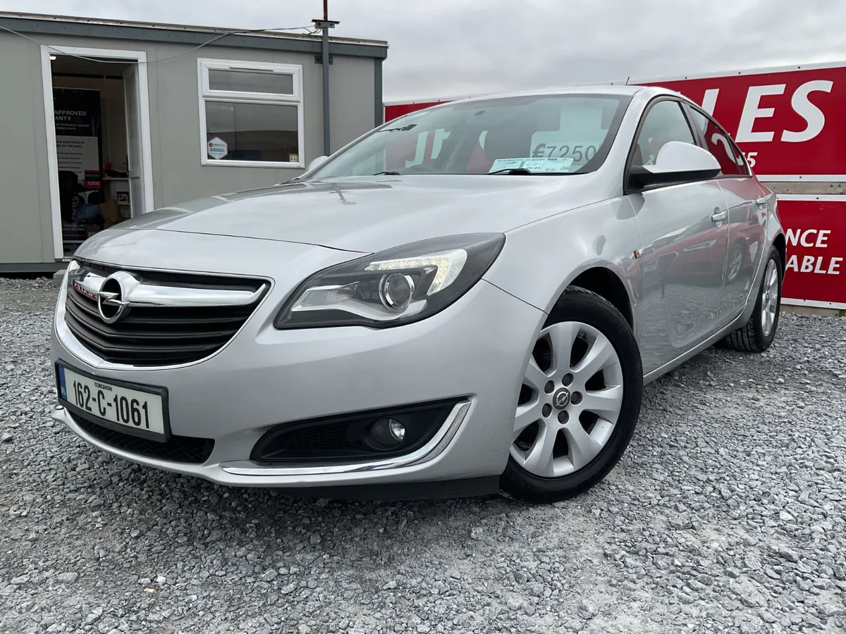 OPEL INSIGNIA 1.6 DIESEL 1 OWNER SPOTLESS - Image 2
