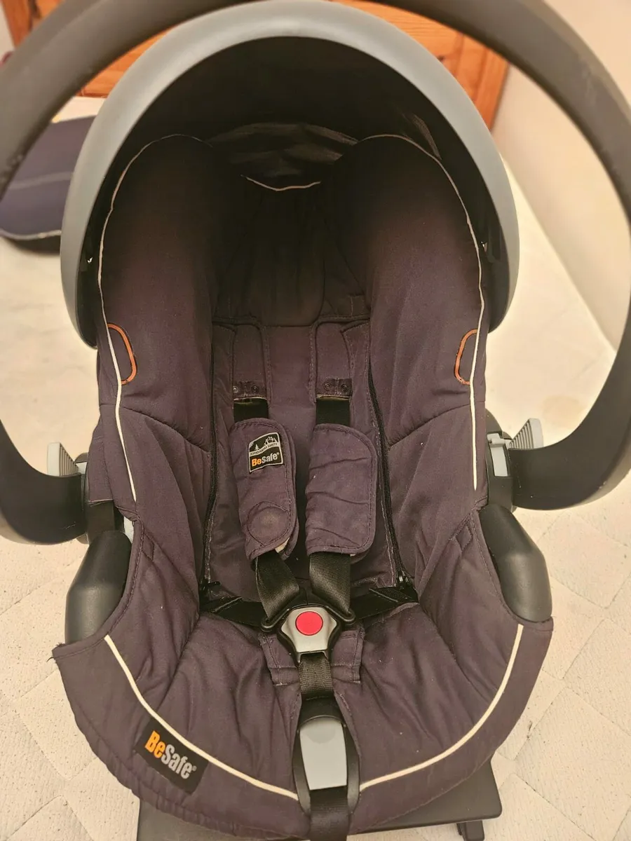 Baby items  car seat isofix base and next to me - Image 4