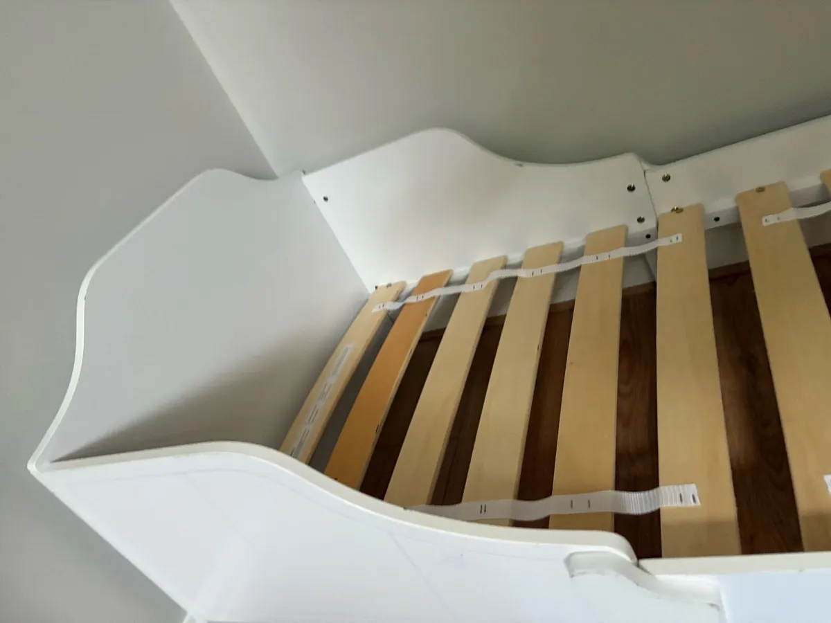 Toddler bed - Image 3
