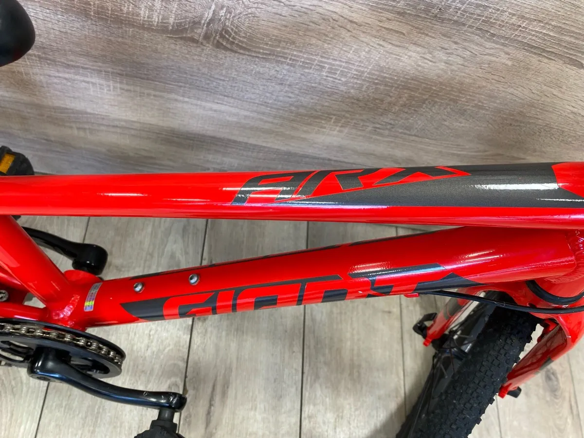 Giant arx  (like new) - Image 4