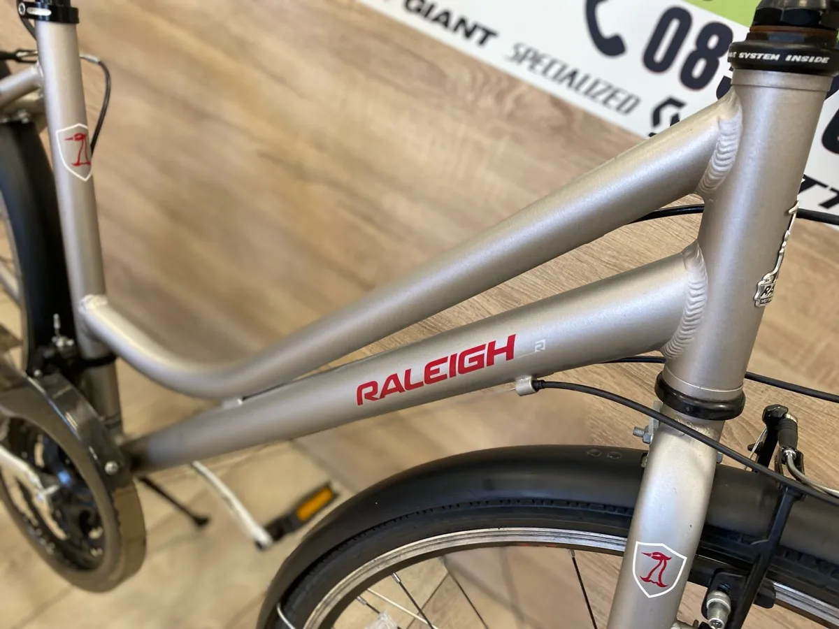 Raleigh (like new) - Image 3