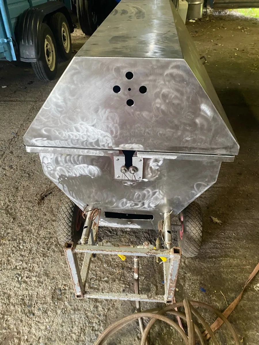 pig roaster - Image 3