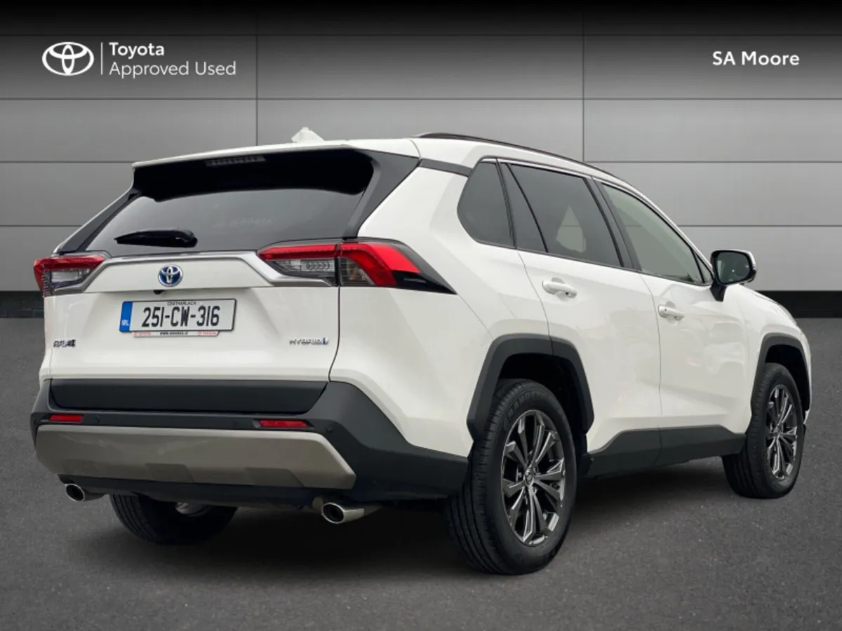 Toyota RAV4 HYBRID SOL - Image 2