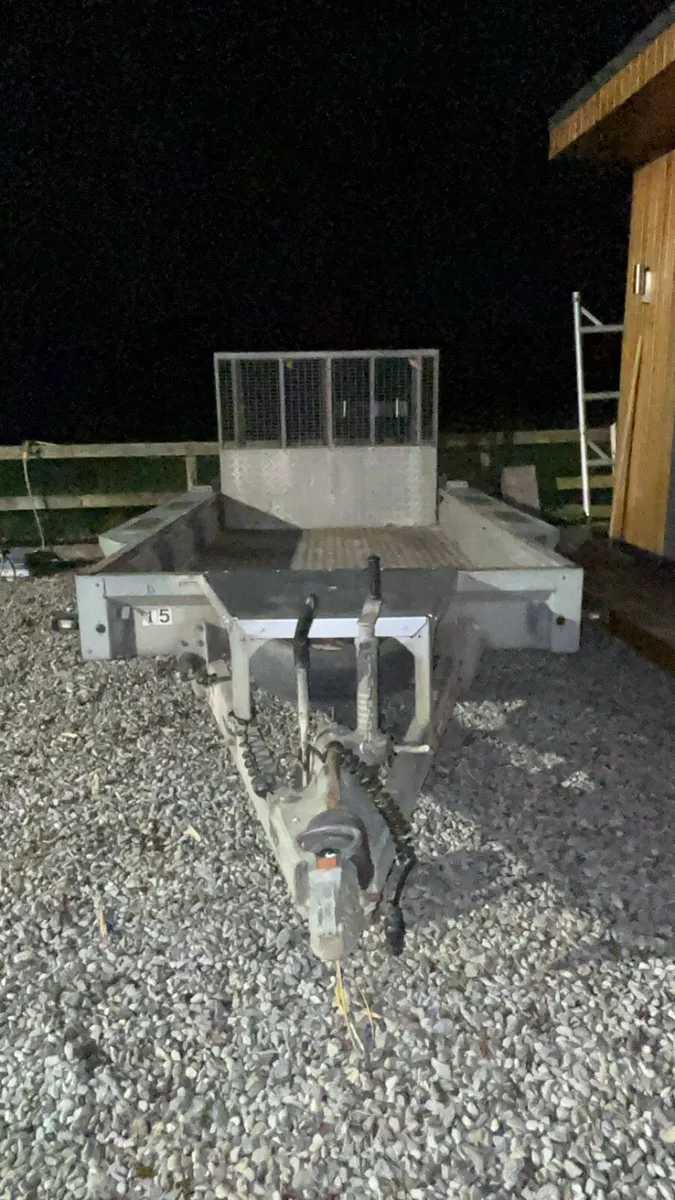 10x5ft Ifor Williams plant trailer - Image 3