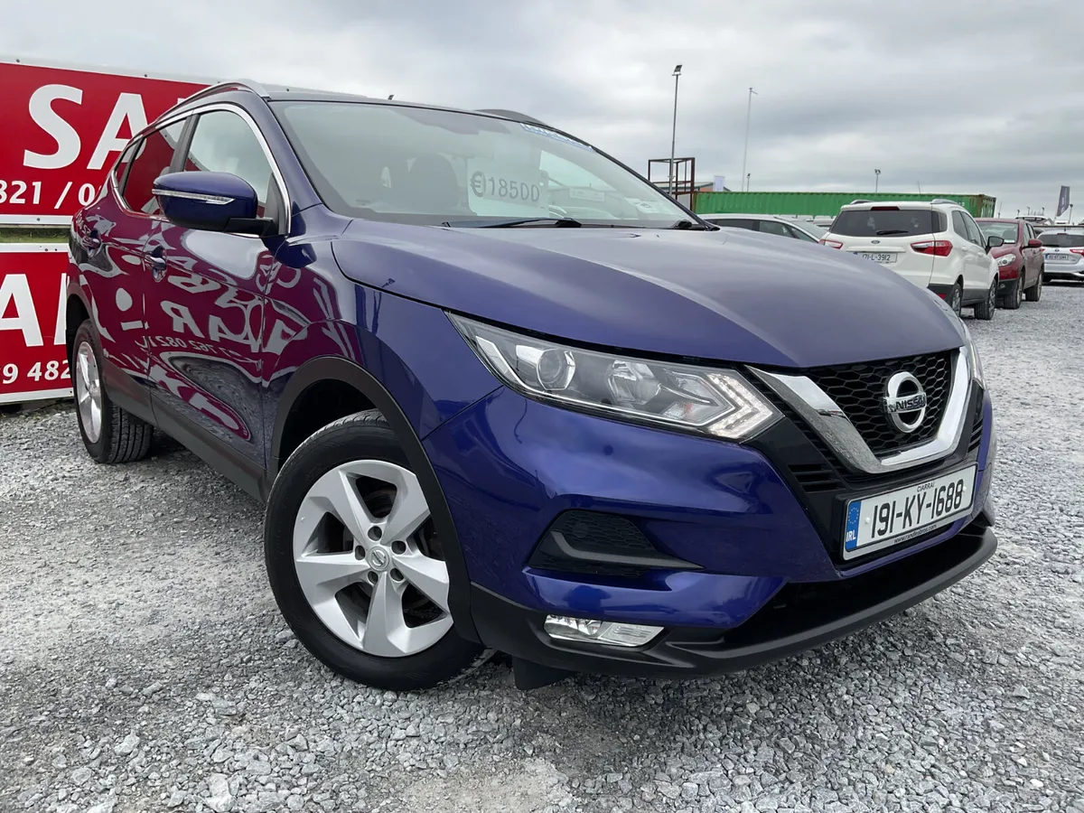 NISSAN QASHQAI 1.5 SV ONLY 61,000 KMS TOP SPEC - Image 1