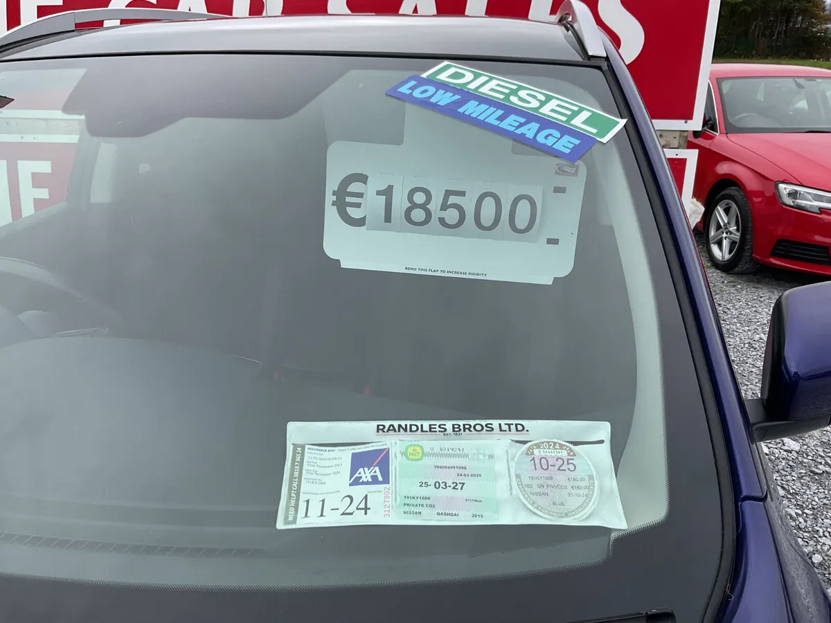 NISSAN QASHQAI 1.5 SV ONLY 61,000 KMS TOP SPEC - Image 4