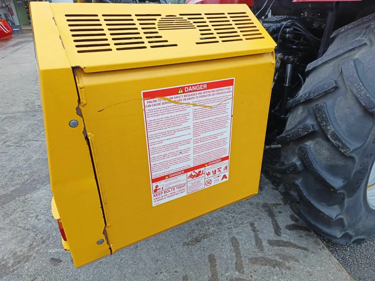 McConnel PA6565T Hedge cutter (year 2022) - Image 3