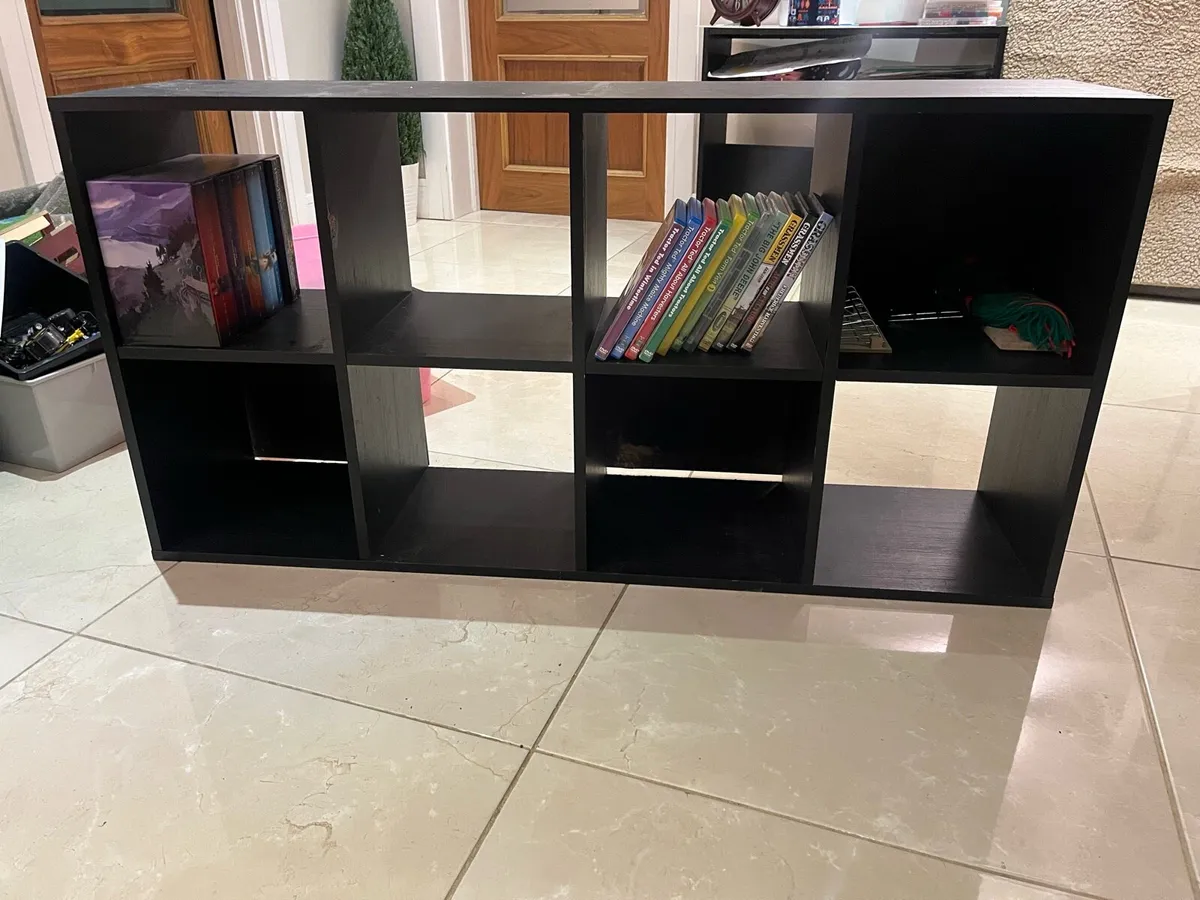 Storage cube units and small desk - Image 2