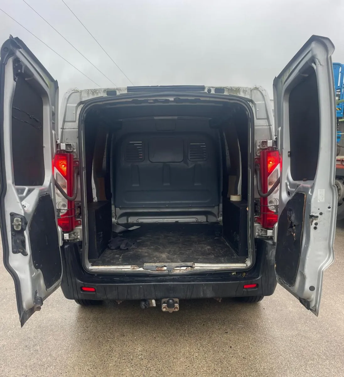 Peugeot expert van for sale - Image 3