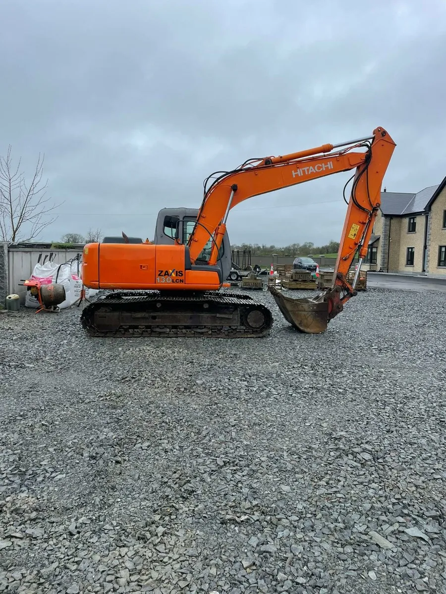 Hitachi 130 - Image 3