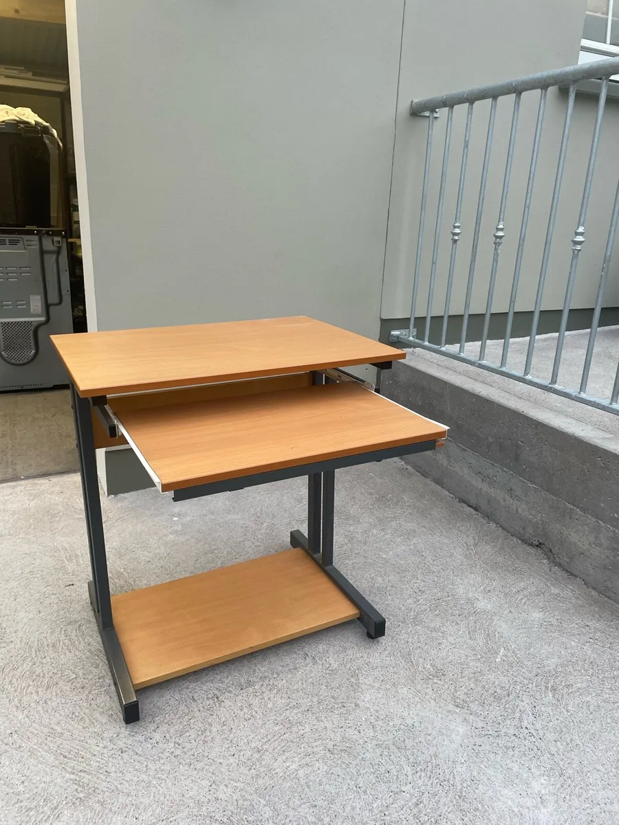 Desk - Image 2