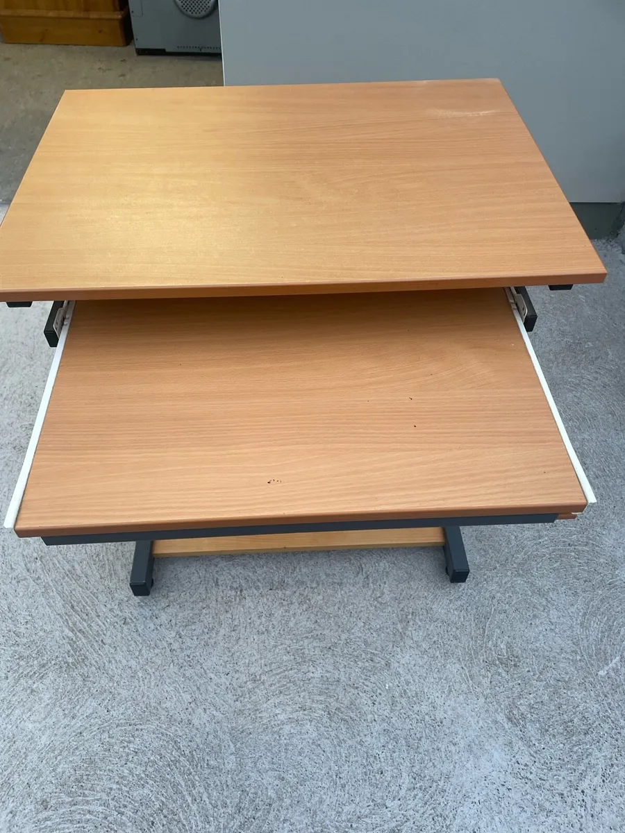 Desk - Image 3