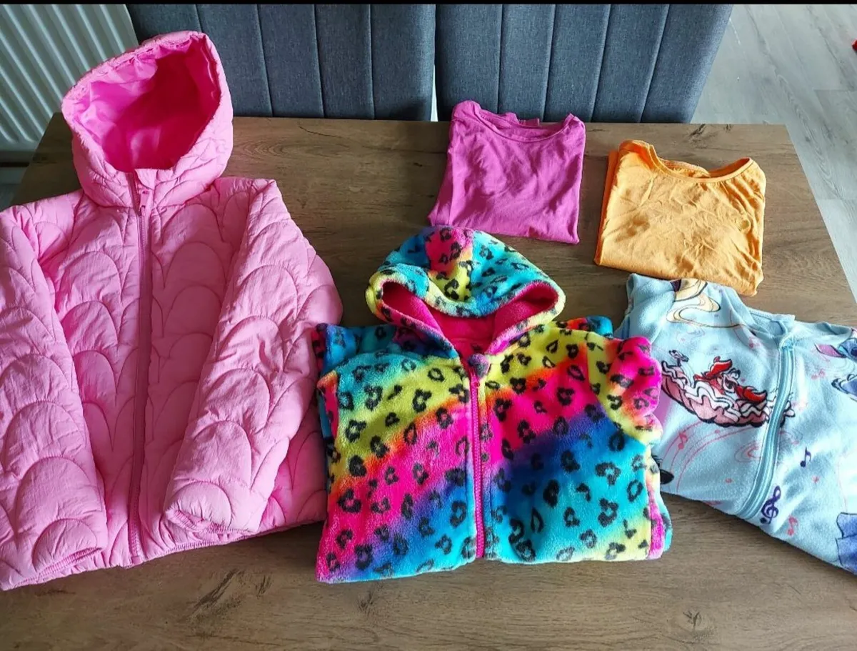 Girls 9-10 year bundle - Image 3