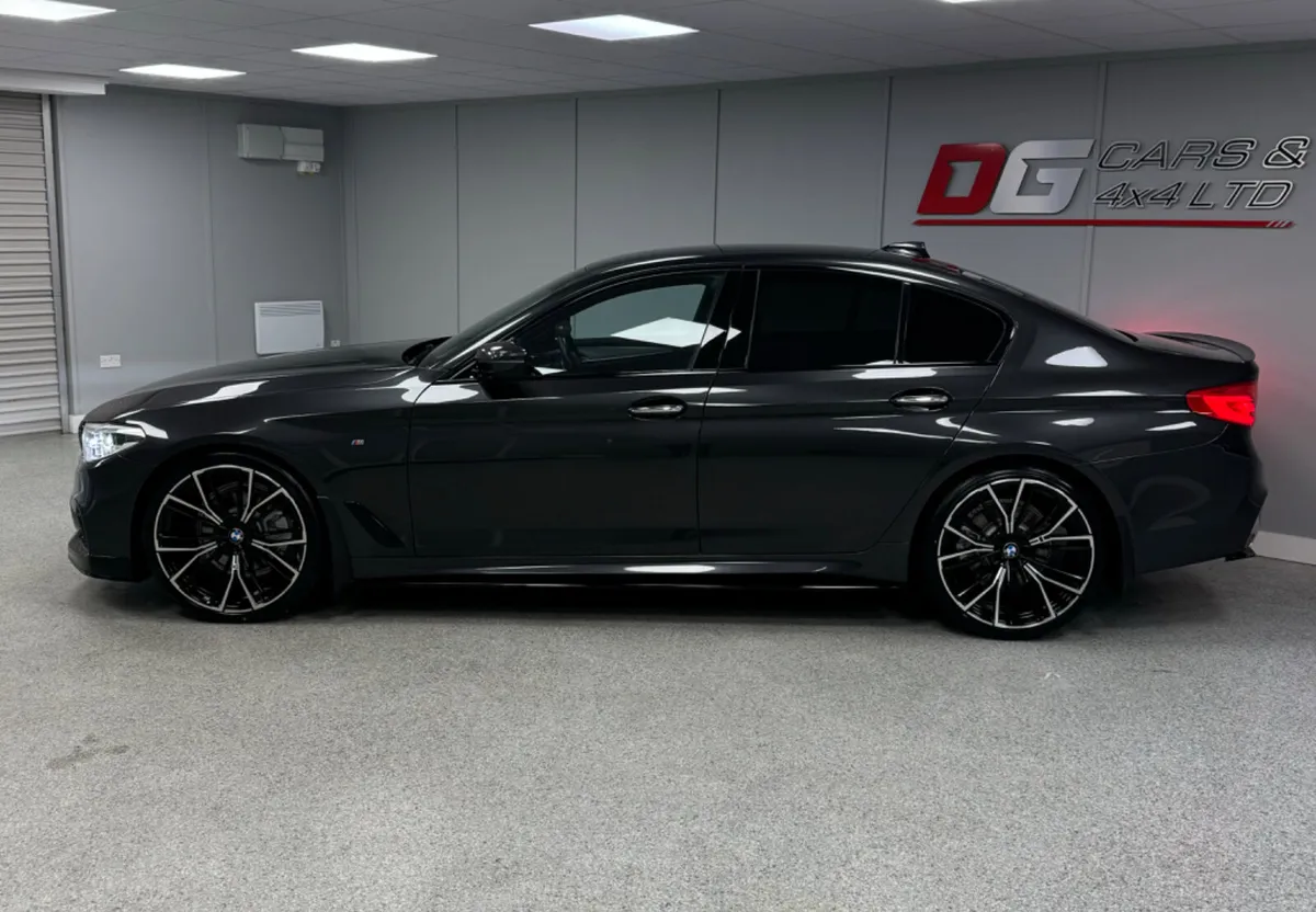 2017 BMW 520D M Sport Automatic - Image 4