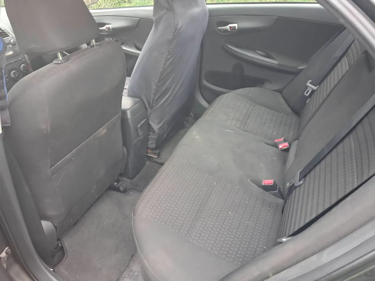Toyota Corolla 2009 - Image 1