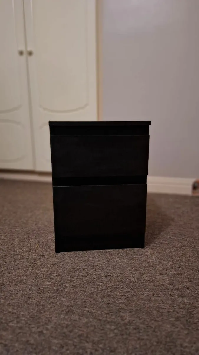 2×Draw night stand - Image 2