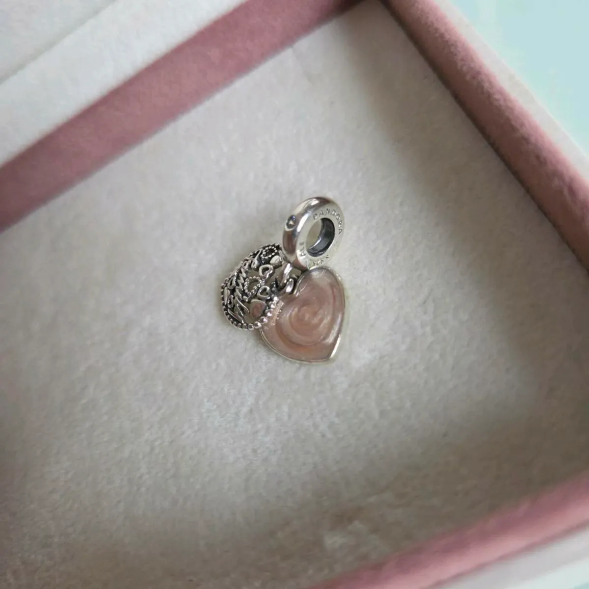 Pandora dangle charm family perfect condition - Image 3