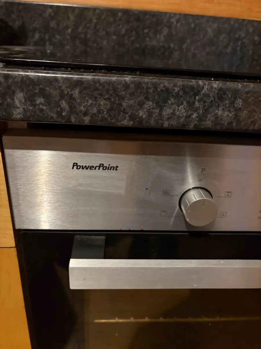 PowerPoint oven and cooker hob - Image 2