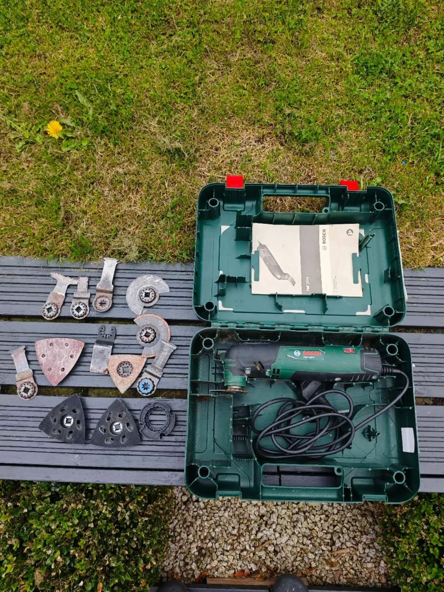 Bosch 220W Corded Multi tool PMF 220 CE Dublin 18 - Image 2