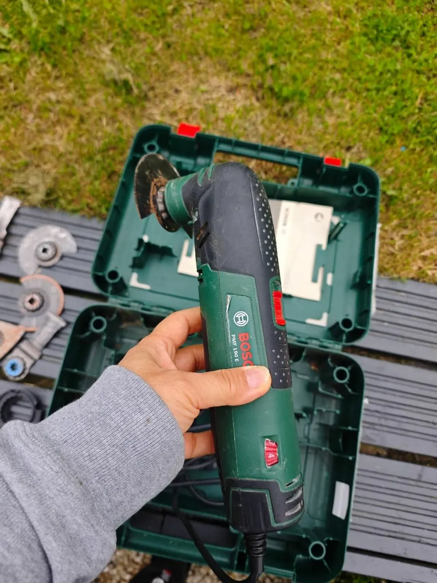 Bosch 220W Corded Multi tool PMF 220 CE Dublin 18 - Image 4
