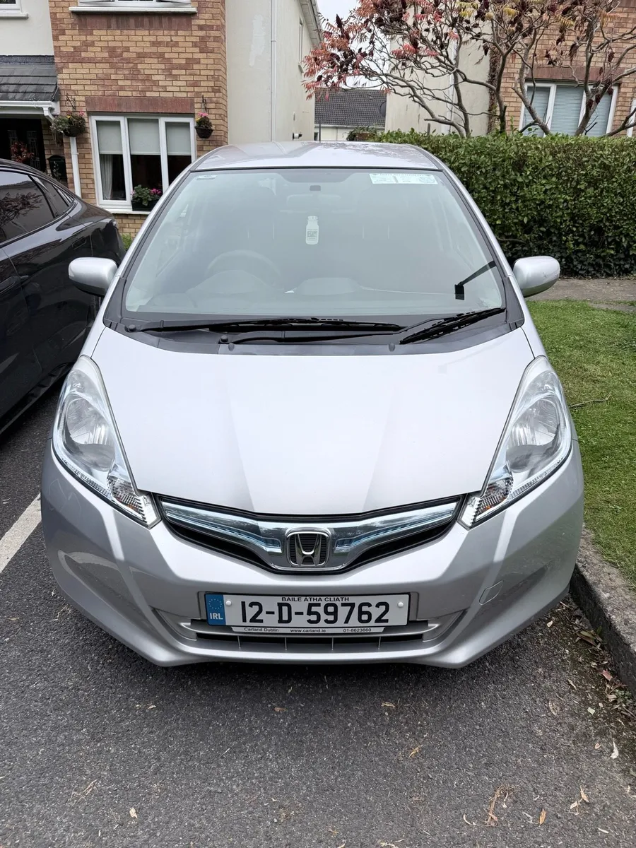 Honda Fit Hybrid 2012 - Excellent Condition - Image 1