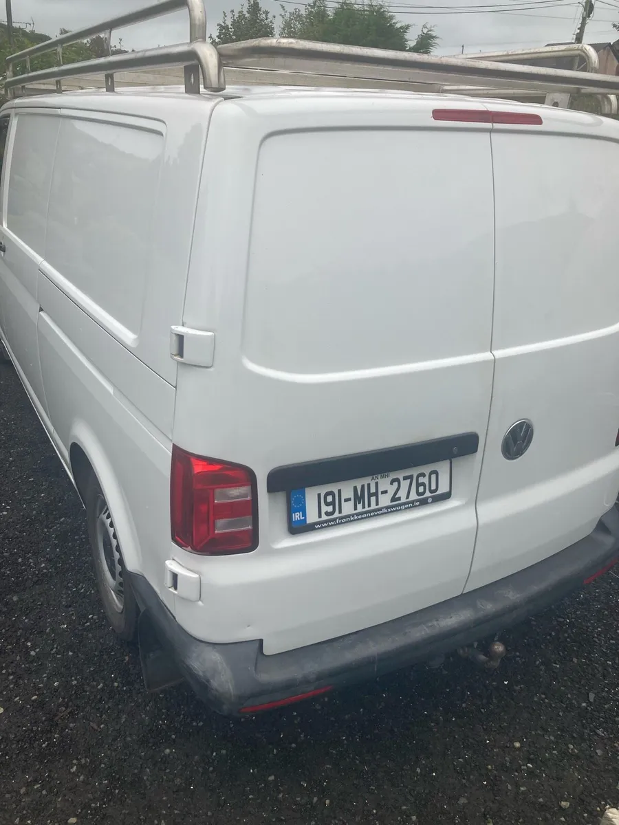 Volkswagen Transporter Van - Image 3