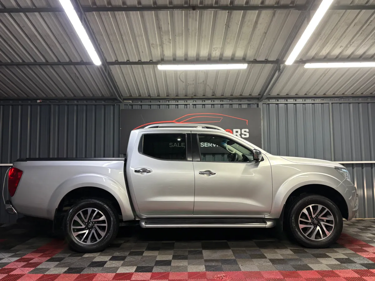 2016 162 Nissan Navara 5 Seat N1 Automatic - Image 4
