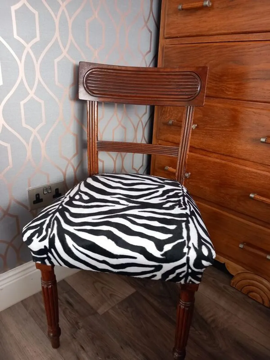 occasional chair - Image 1