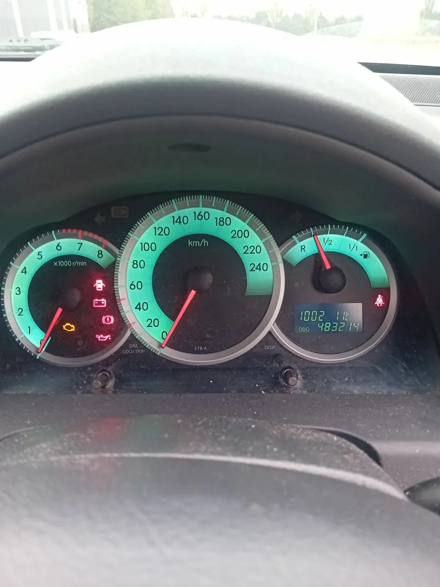 Toyota Corolla 2007 - Image 2