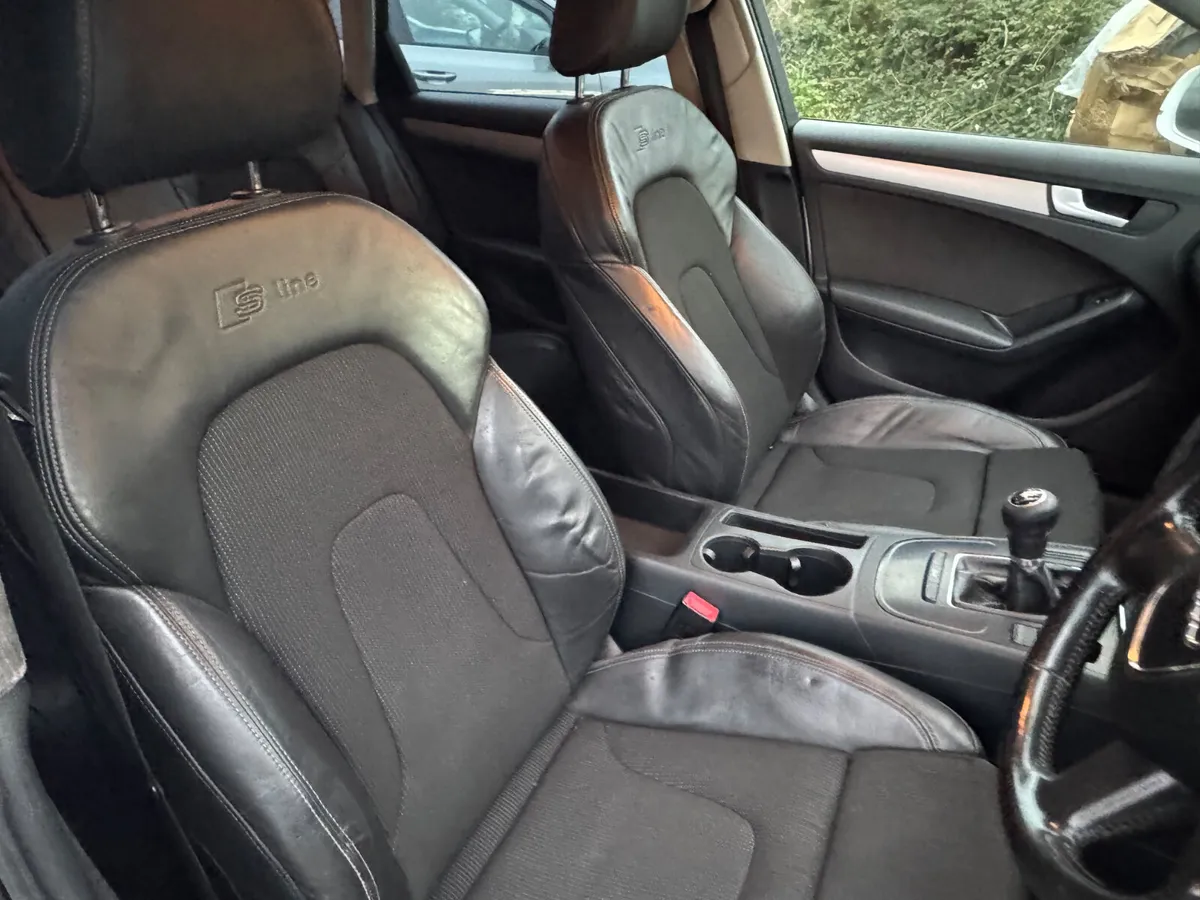 Audi A4 2011 2.0 tdi manual Sline seats - Image 2
