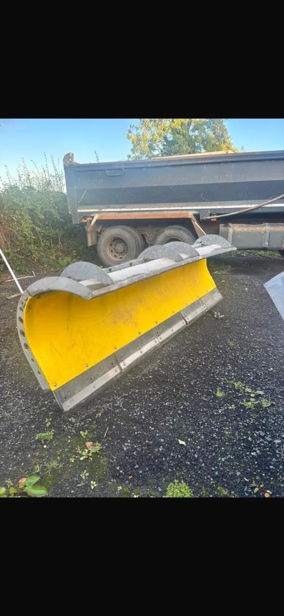 Snow ploughs - Image 3