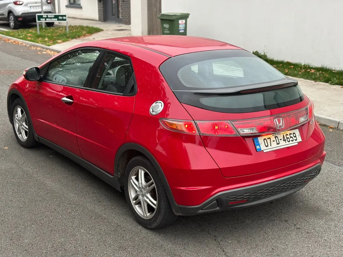 Honda Civic 1.3 6 speed NCT 6/26 only 64.000 miles - Image 4