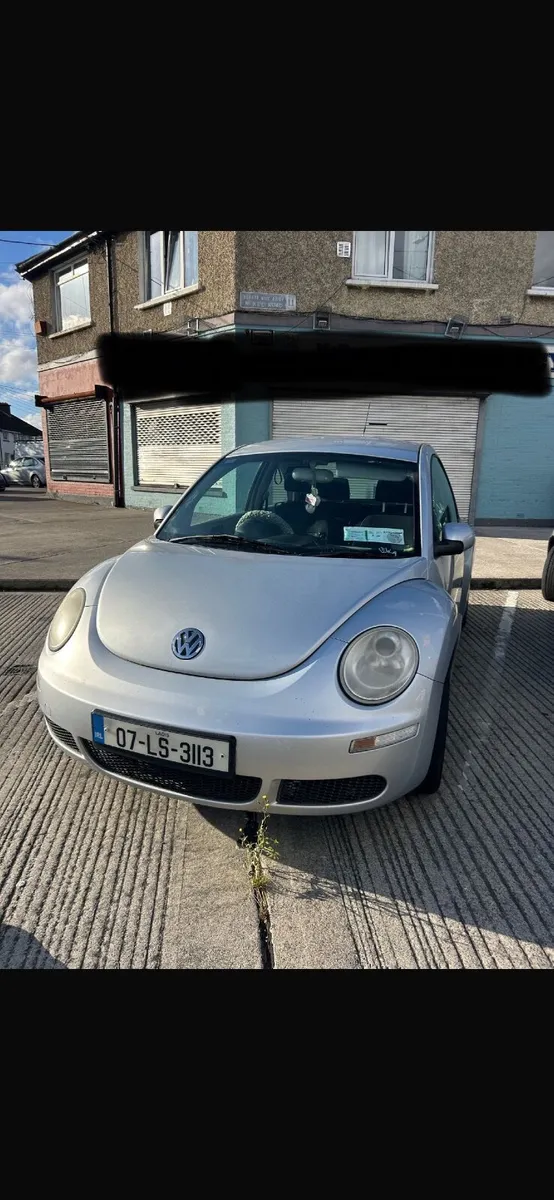 Volkswagen Beetle 2007 - Image 1
