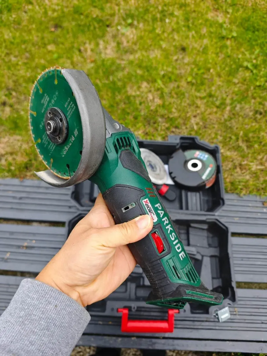 Parkside cordless angle grinder pwsa 20-li c3 - Image 2