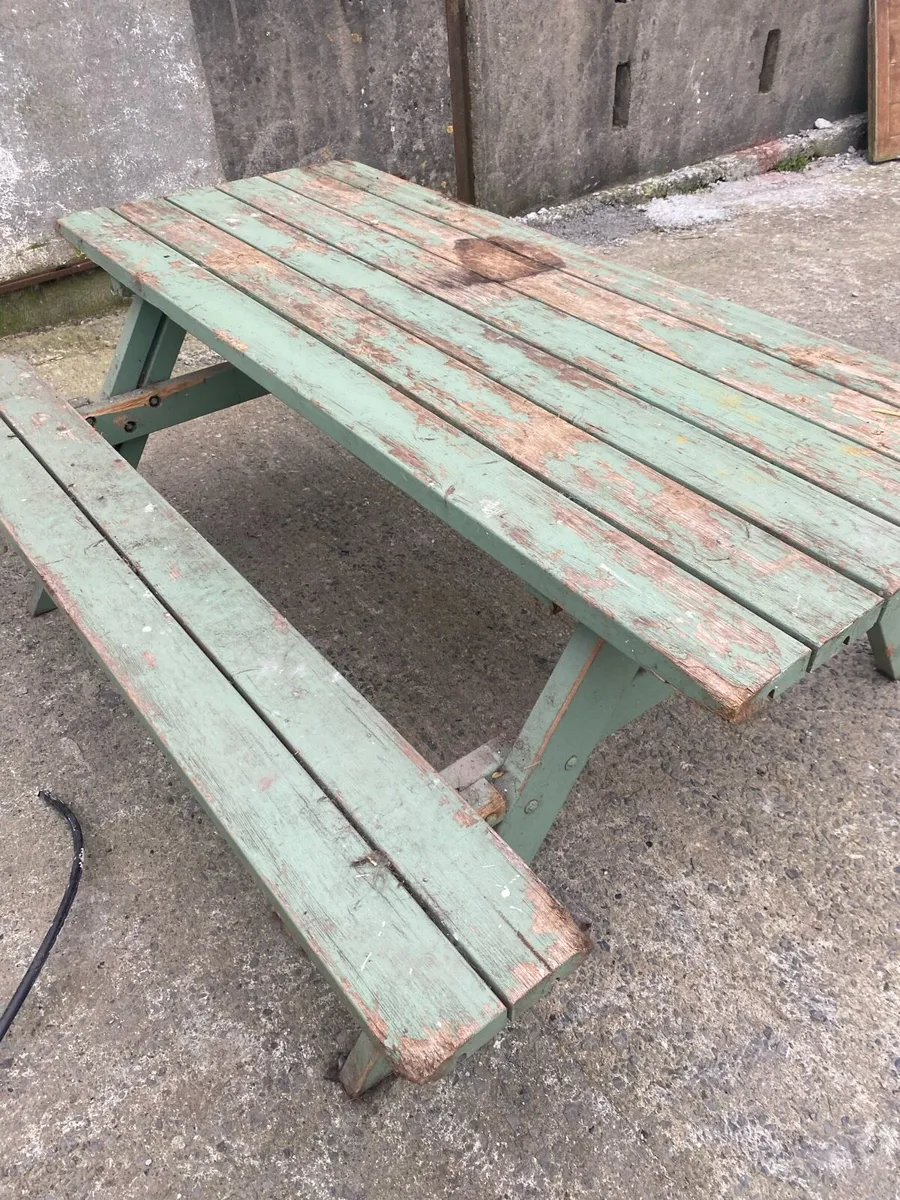 Garden furniture - Image 1