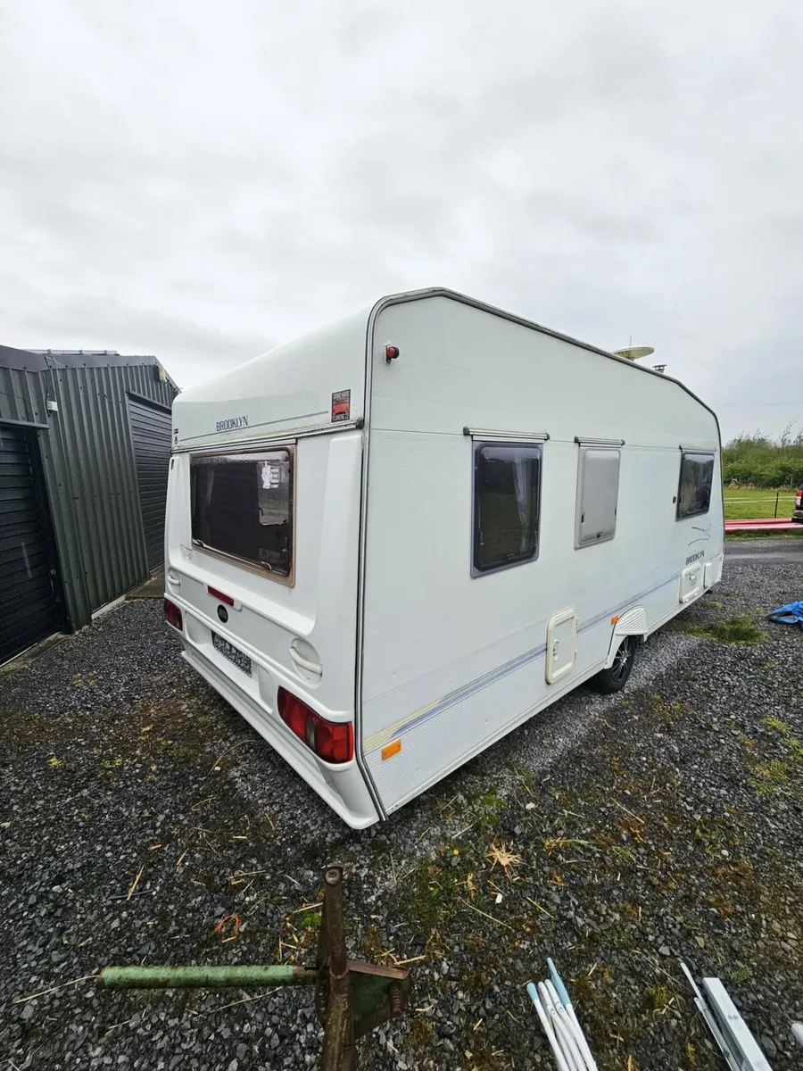 Abi brooklyn caravan - Image 3