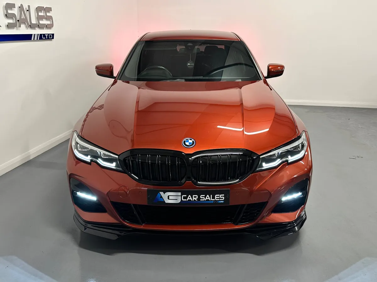 2021 BMW 330E M-Sport Hybrid M-Performance - Image 3