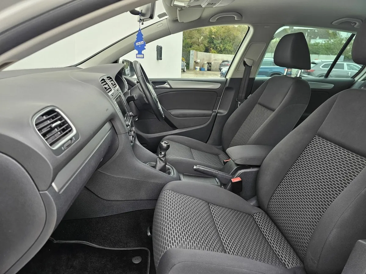 Volkswagen Golf 2013 1.6TDI - Image 3