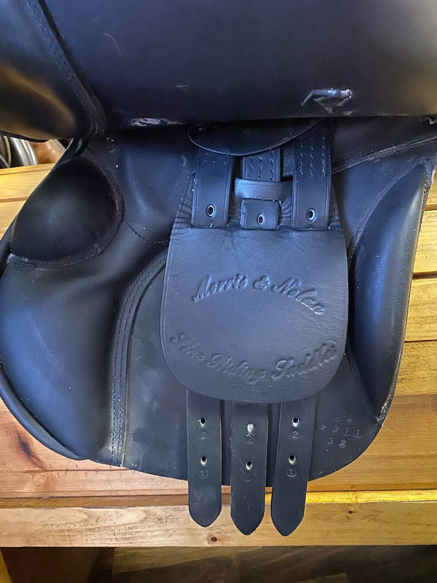Morris and Nolan 16” black Leather saddle - Image 3