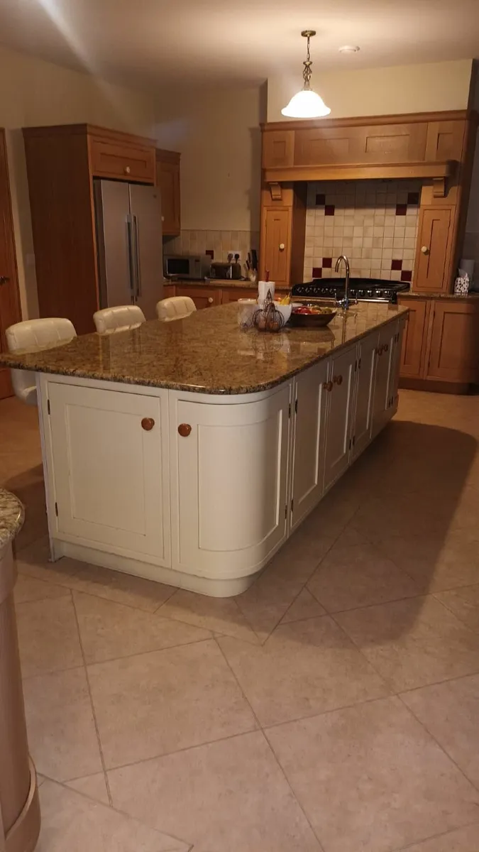 Kitchen - Image 2