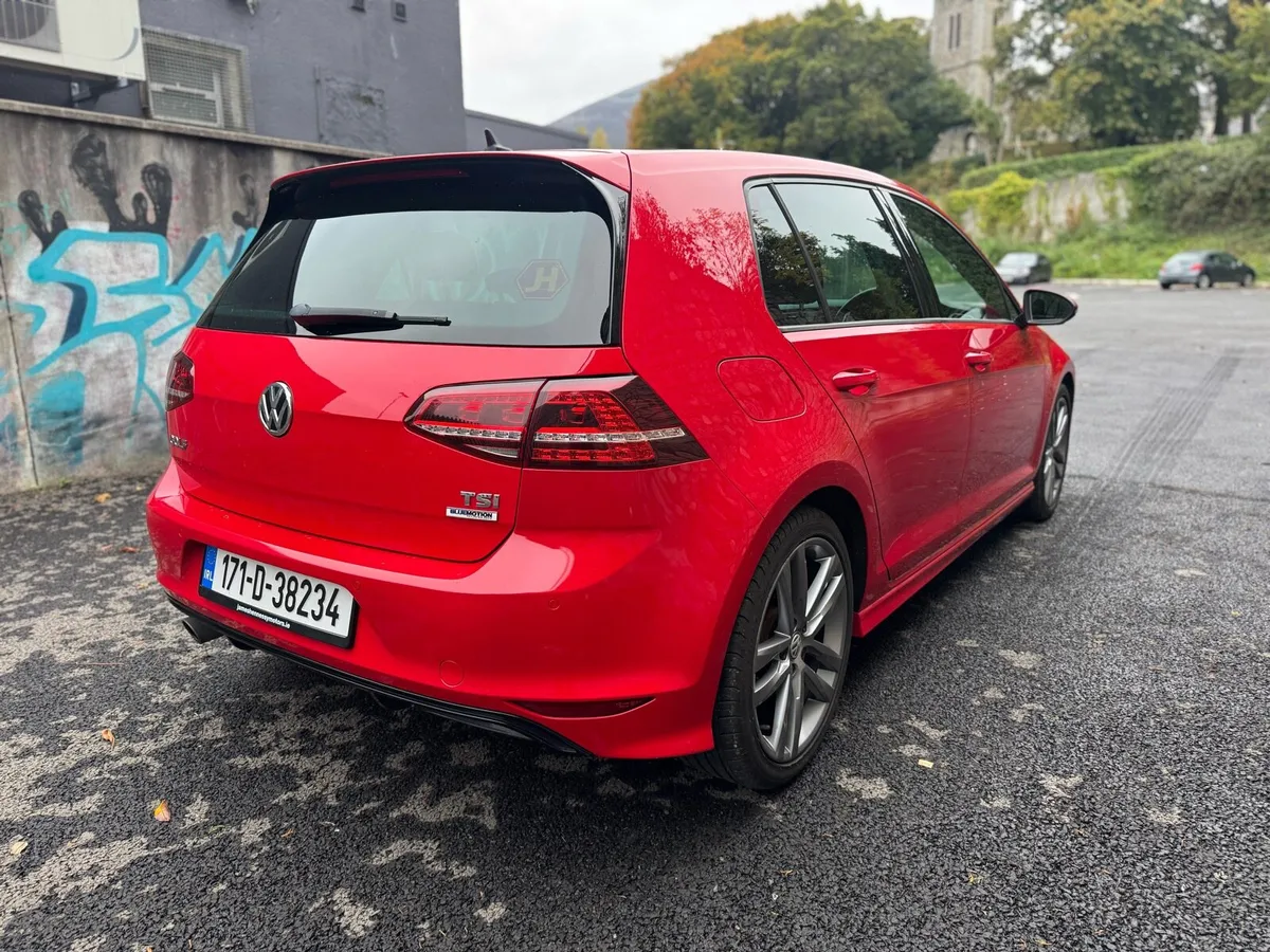 Volkswagen Golf R Line 1.2 TSI - Image 4