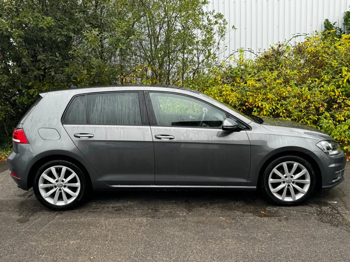 Volkswagen Golf 1.0 TSI DSG 5DR Highline - Image 3