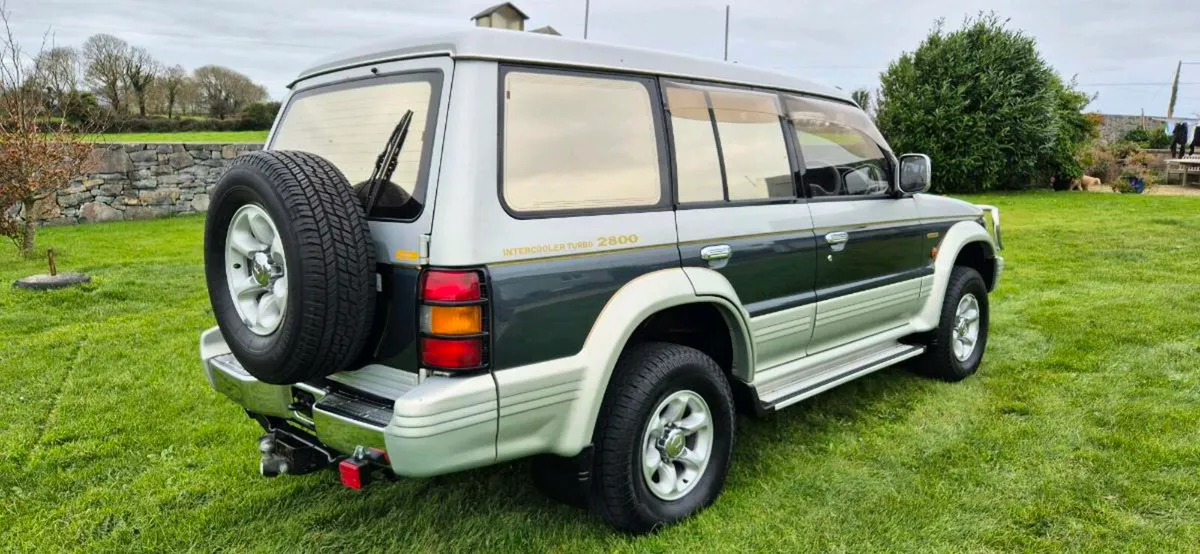 Mitsubishi Pajero Exceed 2.8td - Image 4