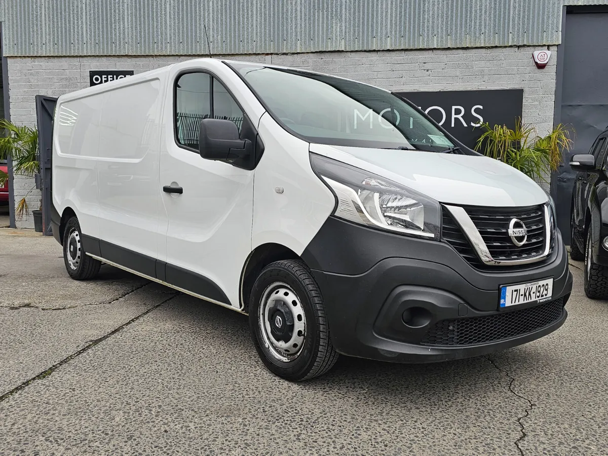 NISSAN NV300 LWB // DOE AND TAX // NO VAT // FSH - Image 1