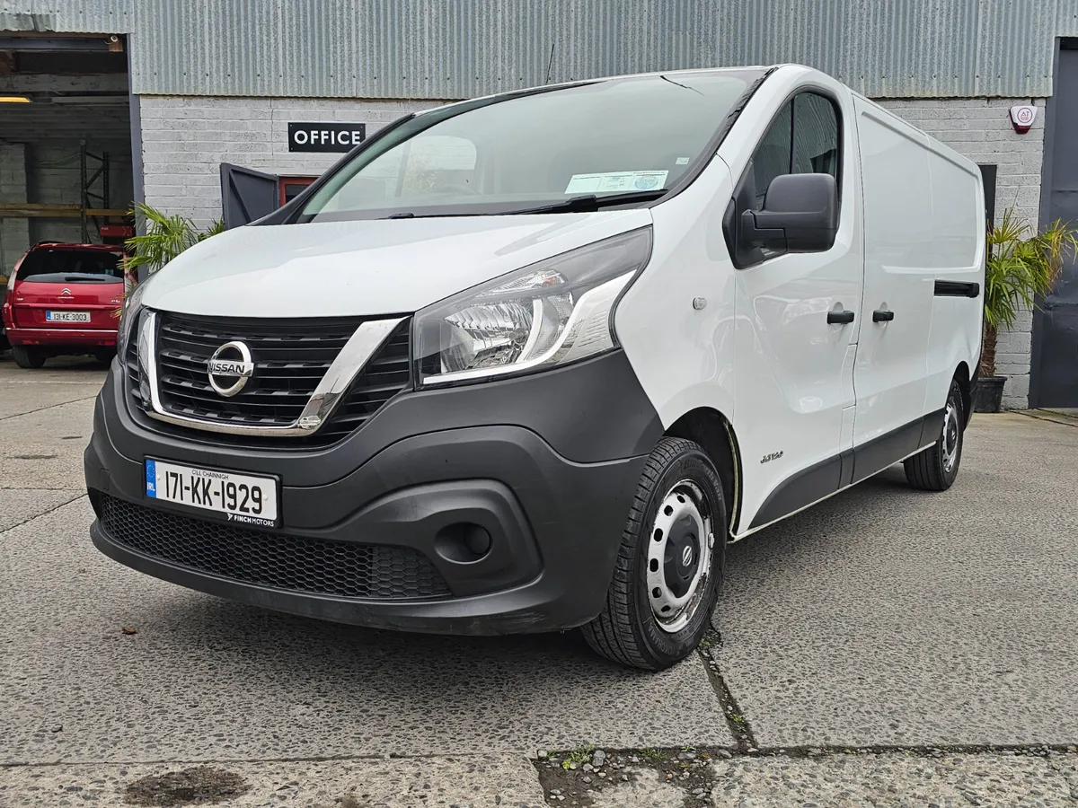 NISSAN NV300 LWB // DOE AND TAX // NO VAT // FSH - Image 3