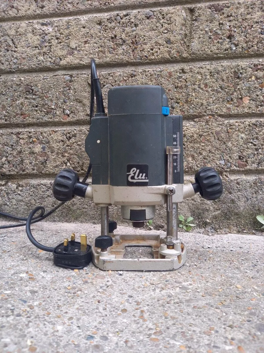 DeWalt / Elu Plunge Router - Image 1