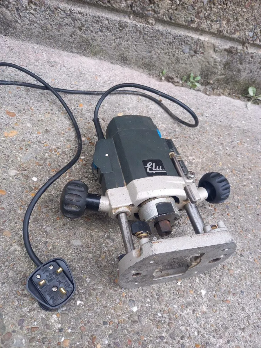 DeWalt / Elu Plunge Router - Image 4