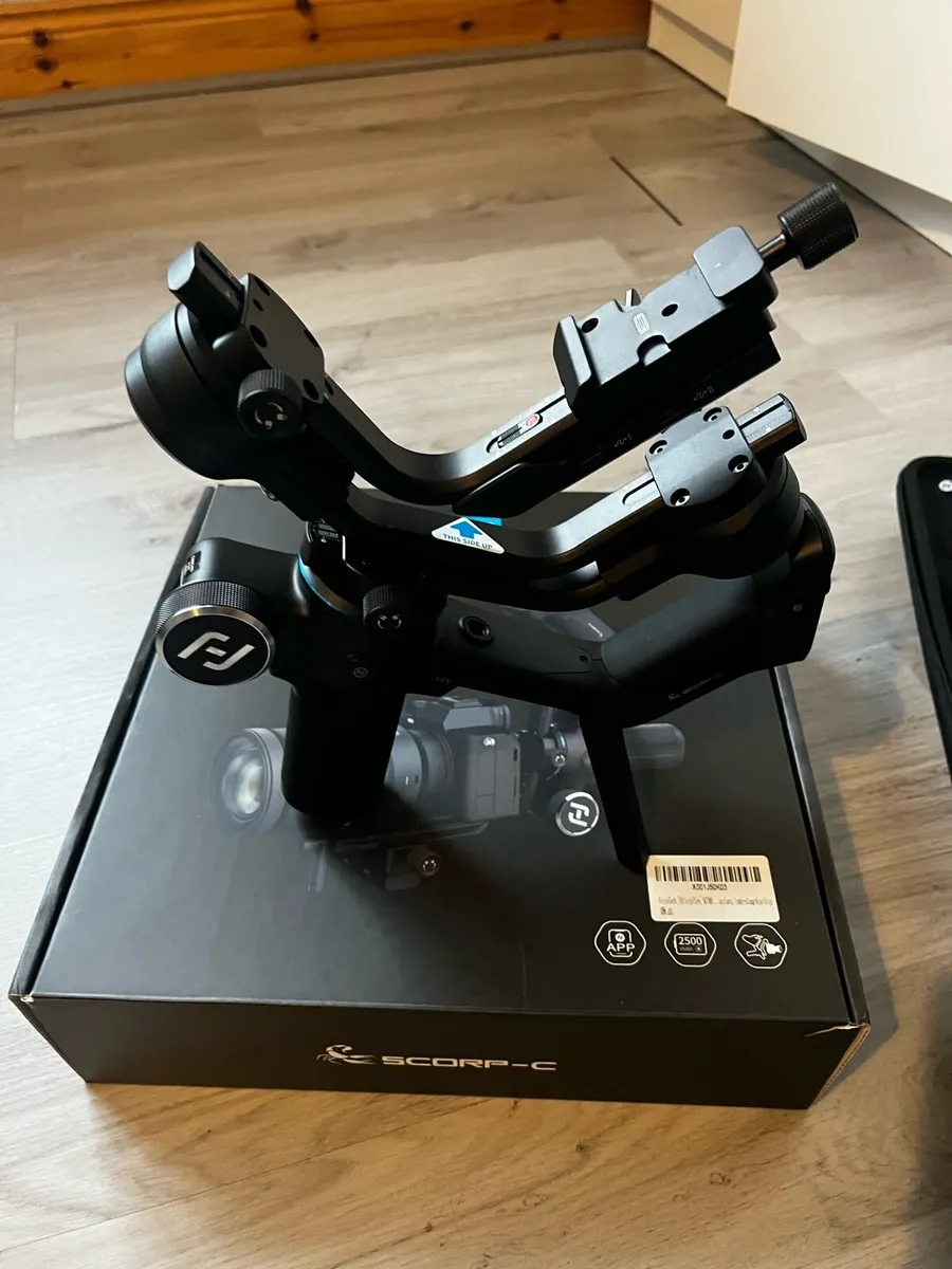 FEIYU SCORP C 3-AXIS STABILISER GIMBAL - Image 4