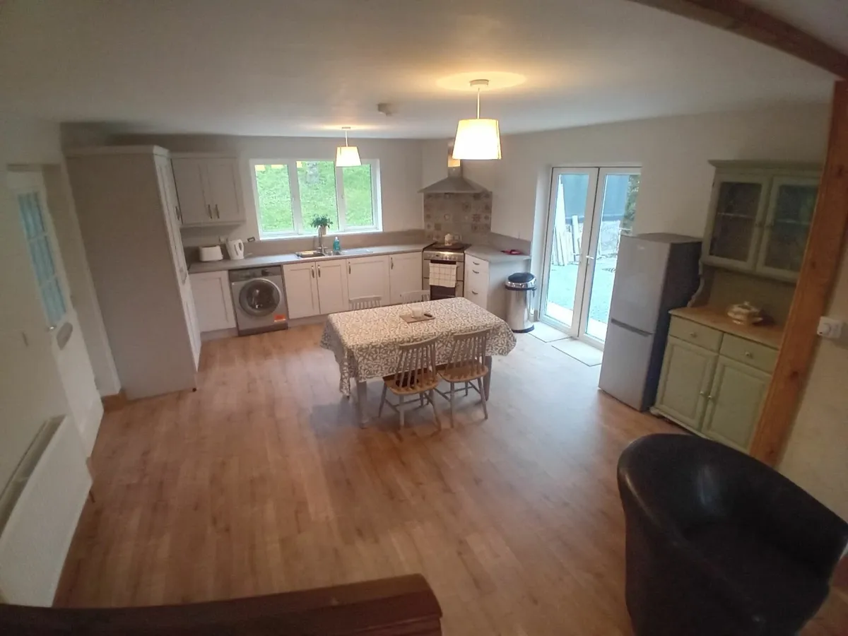 3 bed house for rent - Image 2