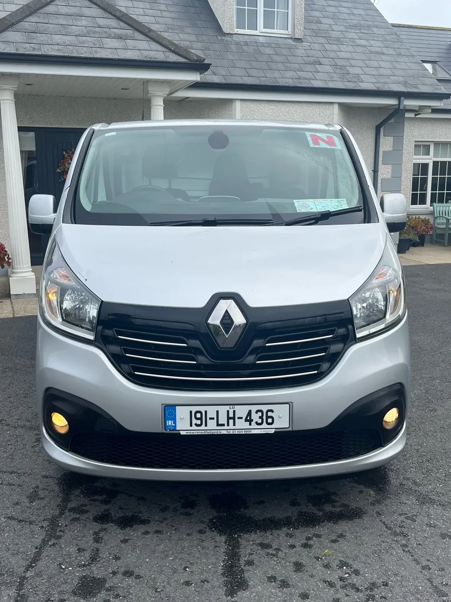 2019 Renault Trafic Sport LWB - Image 2
